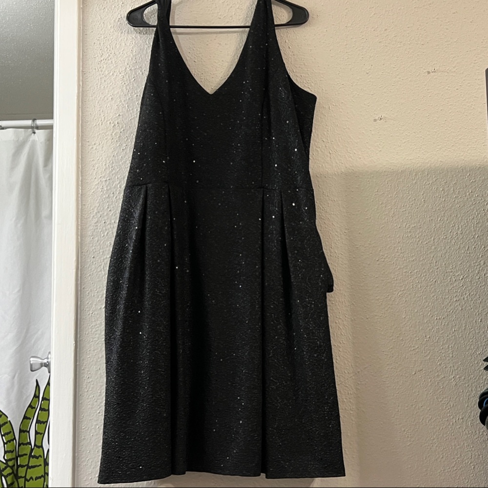 Ashley Stewart Black Sleeveless V-Neck A-Line Dress
